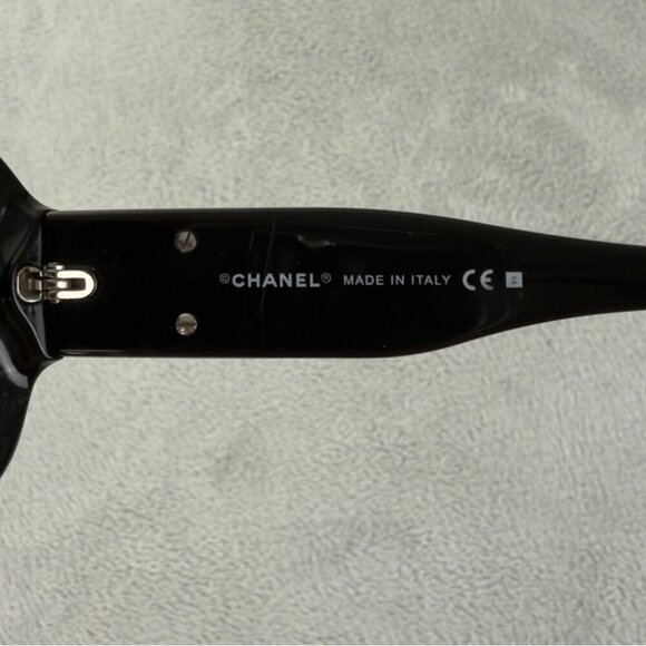 Chanel CC Logo Authentic Sunglasses Made in Italy Style Number 5102 - Picture 5 of 15